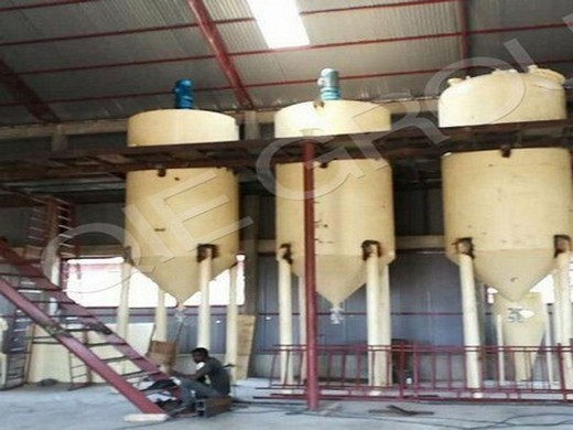 máquina de filtración de aceite y tanques de almacenamiento
